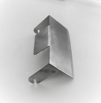 Козырек на монитор эхолота Lowrance REVEAL 9