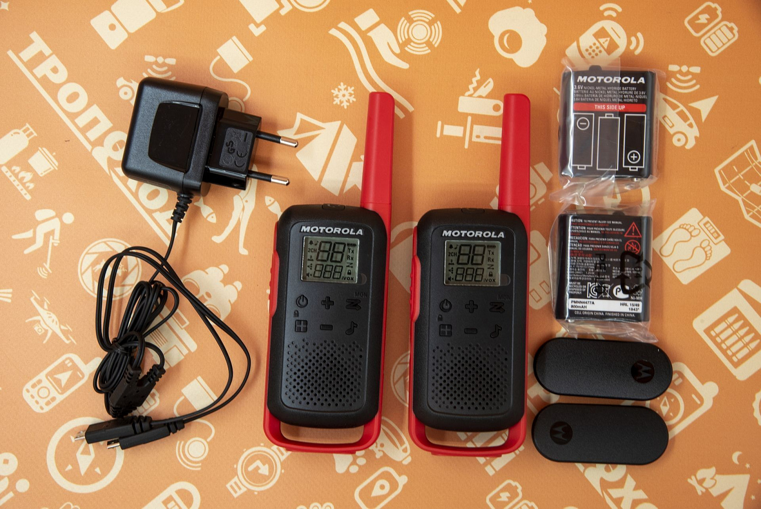 Радиостанция MOTOROLA Talkabout T62 red