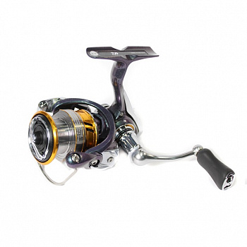 Катушка безынерционная Daiwa 18 Regal LT